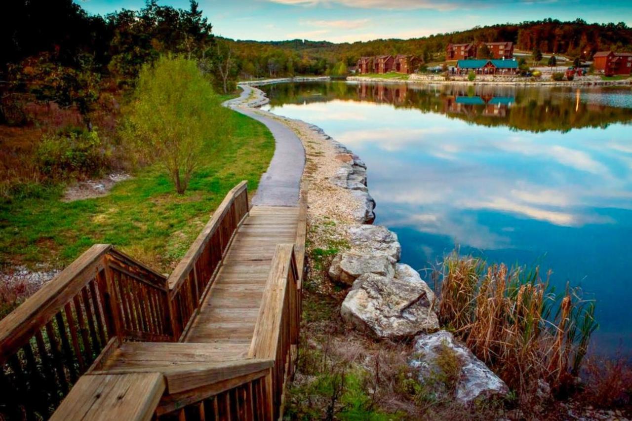Beautiful Branson Apartment แบรนสันเวสต์ ภายนอก รูปภาพ